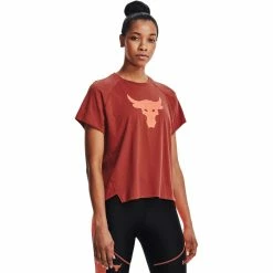 Brand new 🔔 Under Armour Project Rock Bull Tee 🧨