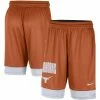 Brand new 😉 Men's Nike Burnt Orange/White Texas Longhorns Fast Break Performance Shorts 🎉